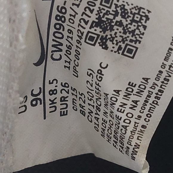 Nike Air Force 1 Leather White Sneakers Youth Size 9 Unisex - Picture 13 of 15